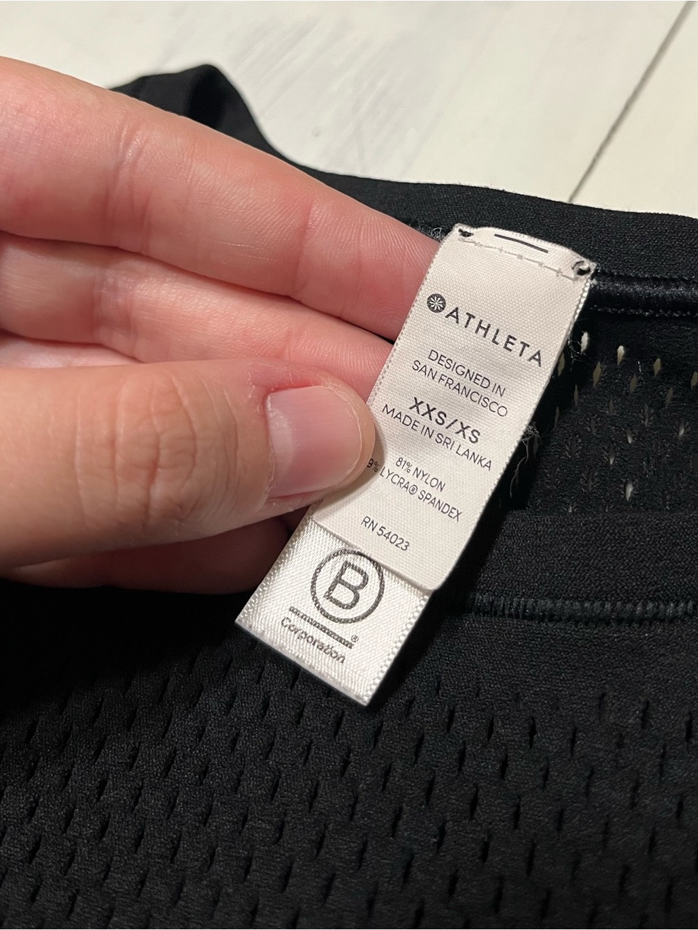 Athleta Pavana Crop Crop Tank Black Sz XXS/XS - Picture 5 of 7